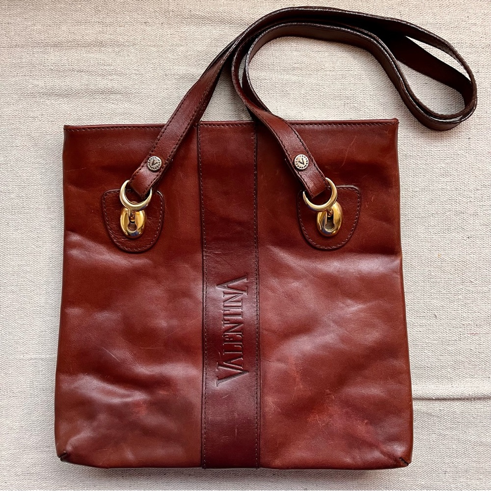 ❤️‍🔥VALENTINA❤️‍🔥Italian Leather Logo Embossed Tote Bag, Vintage, EUC